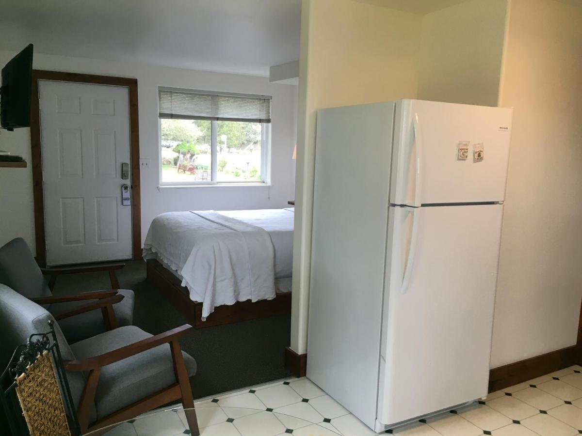 Left Coast Lodge - Pet Friendly Сістерс Екстер'єр фото